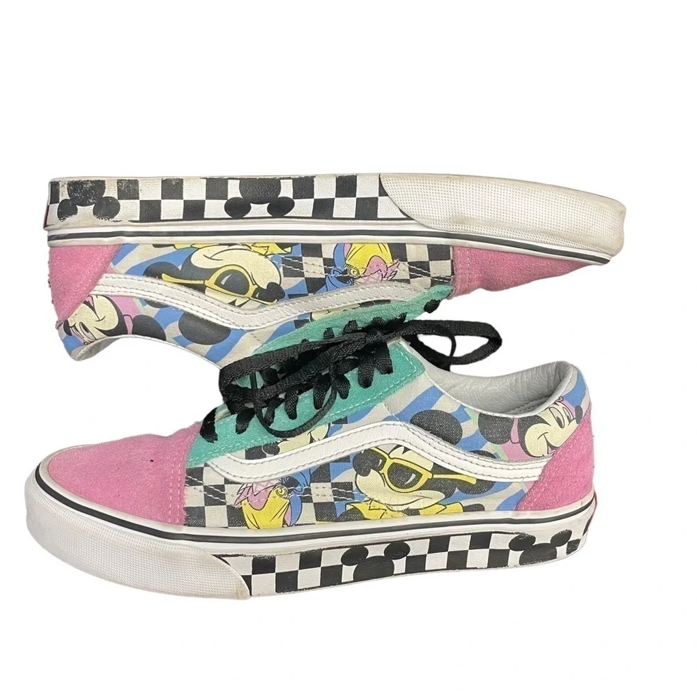 Vans Limited Edition Disney Mickey Old Skool Sneakers Men's Size 8 Women's 9.5
